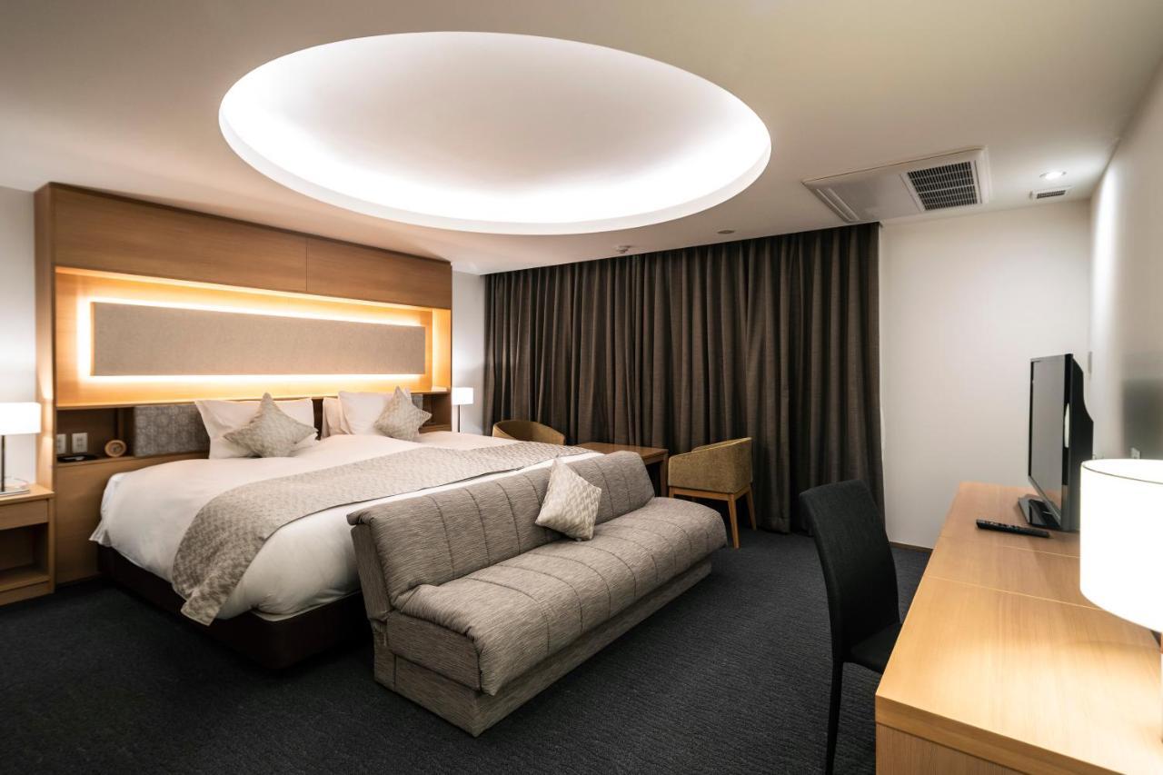 Kyoto Shijo Takakura Hotel Grandereverie Kültér fotó