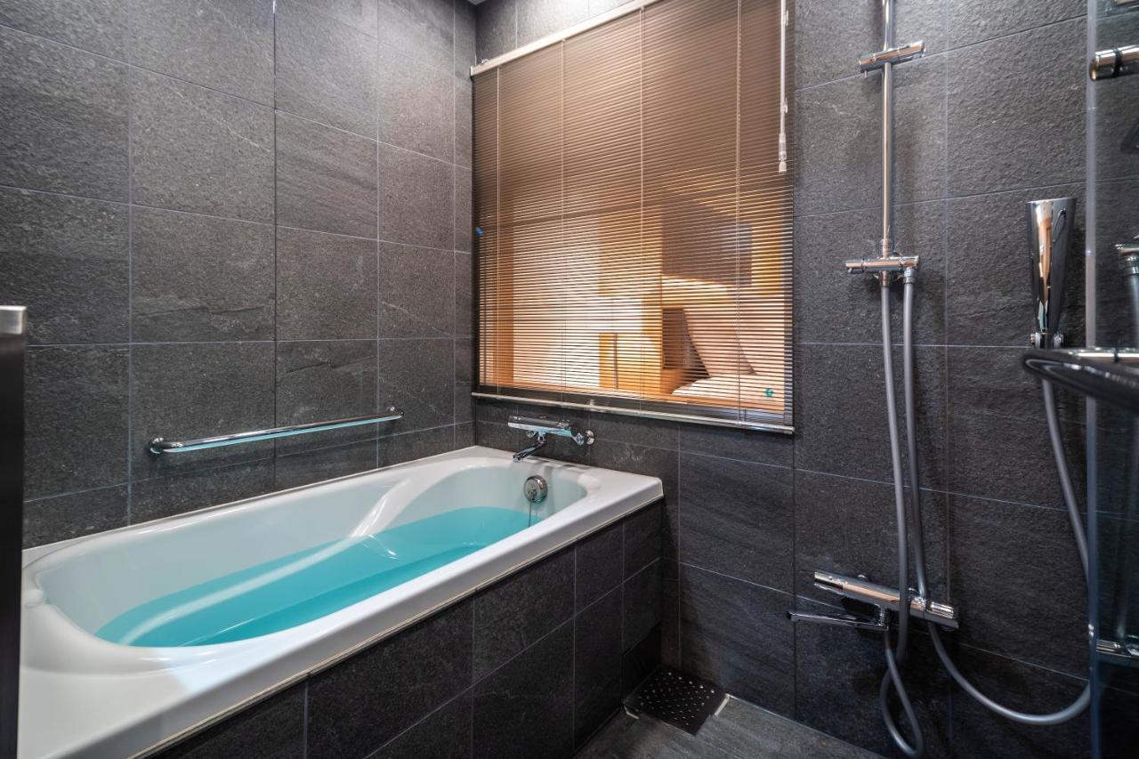 Kyoto Shijo Takakura Hotel Grandereverie Kültér fotó